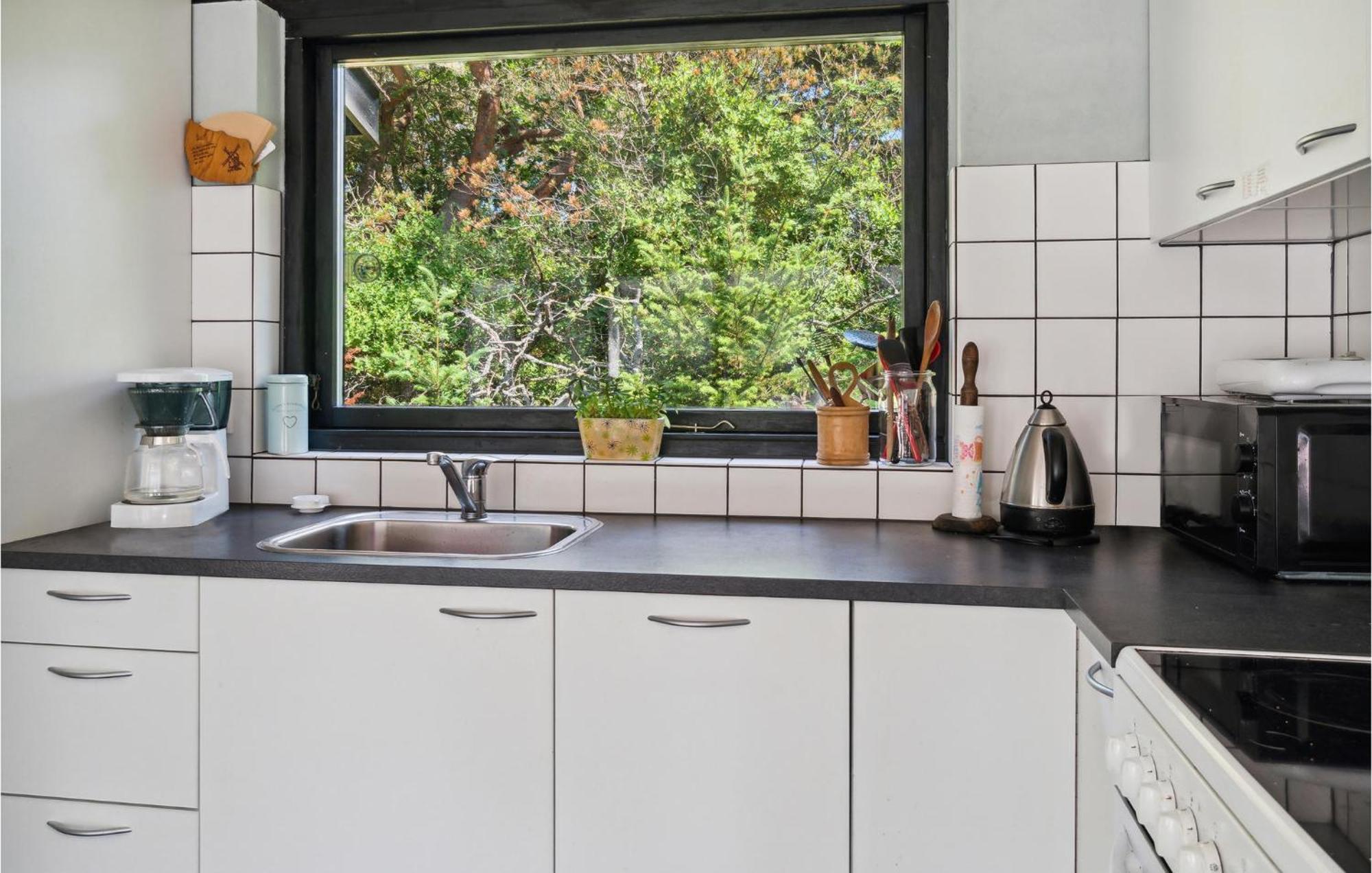3 Bedroom Awesome Home In Нексё Экстерьер фото